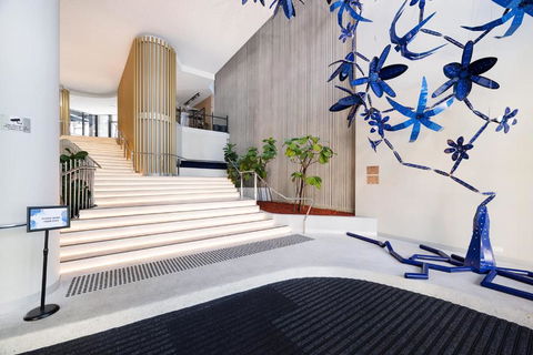 Rooftop Pool Stunning Apartment Queen Street - Local Tourism 3