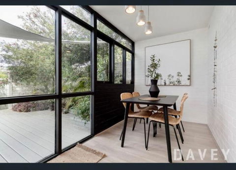 Room For Rent - Accommodation Australia 3