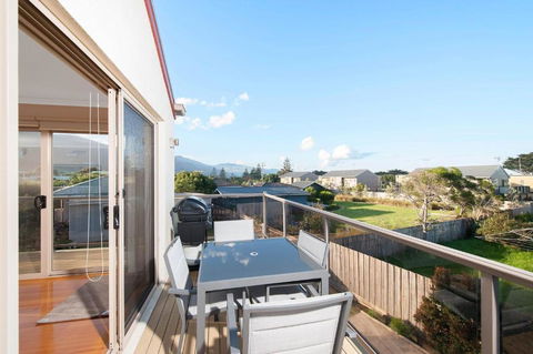 Rose - Accommodation Australia 3