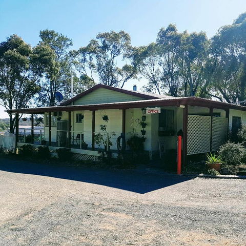 Rose City Caravan Park - Australia Shopping 1