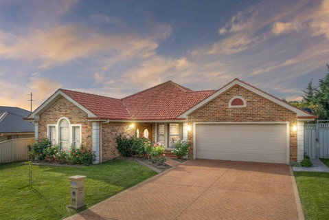 Roselawn Manor - 5 Bedroom Entertainer - Accommodation Australia 1