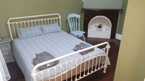 Roseneath Cottage - Accommodation Australia 1