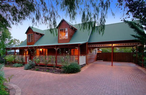 Rosewood Cottage - Australia Shopping 2