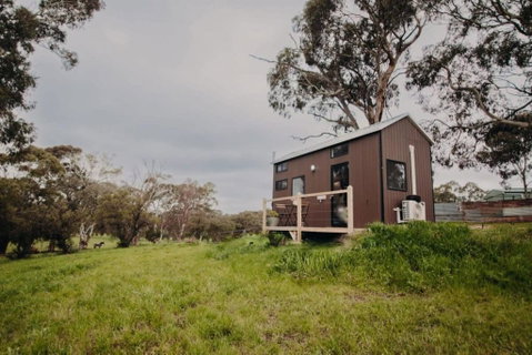 Rosewood Mac By Tiny Away - Local Tourism 0