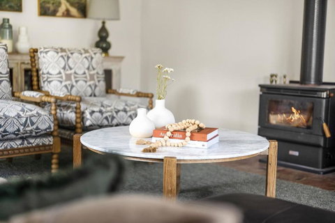 Roxy - A Secluded Luxury Estate Near Berry, Where Serenity Meets Family Comfort - Local Tourism 2