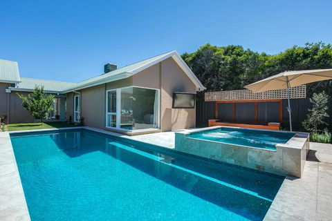 Royadie Resort - Pool Spa Tennis 500m To Beach - Accommodation Australia 2