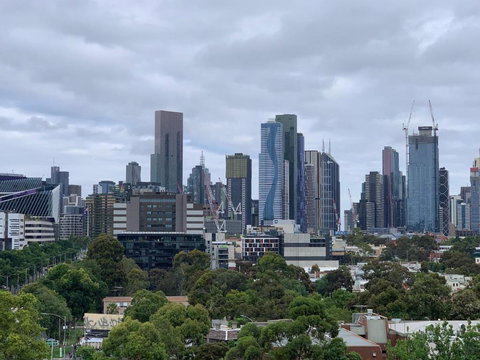 Royal Lodge - A Luxury Lifestyle - Local Tourism 1