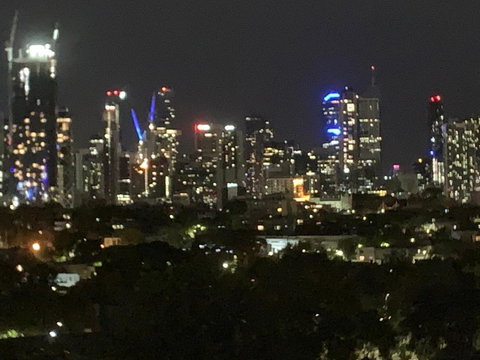 Royal Lodge - A Luxury Lifestyle - Local Tourism 3