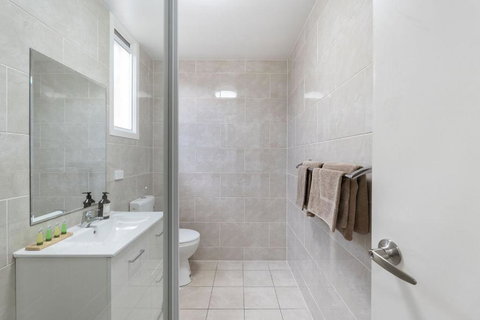 Royal Motel Tenterfield - Accommodation Australia 2