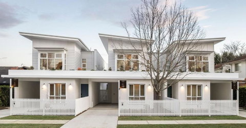 Rubus Residences, Berry - By Linnaeus Collection - Local Tourism 1