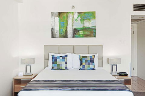 Rydges Esplanade Resort Cairns - Accommodation Australia 0
