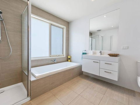 RYE/BLAIRGOWRIE FAMILY ENTERTAINER.. - Accommodation Australia 2