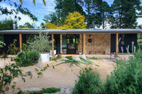 SABLE MAE Luxury Rustic Ranch - Accommodation Australia 1