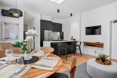 Sanctuary At Saddlers - Where Rustic Meets Refined - Accommodation Australia 3