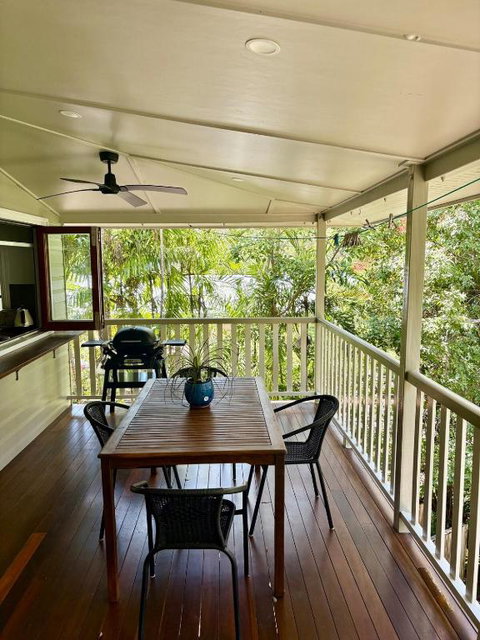 Sage House - Accommodation Australia 2