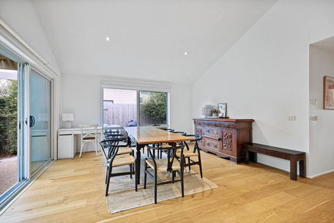 Salt Air Hideaway With Lush Backyard - Accommodation Australia 0