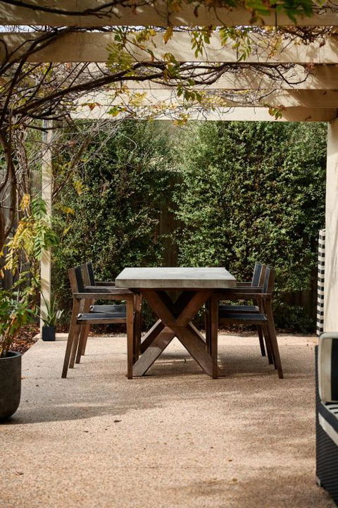 Salt Air Hideaway With Lush Backyard - Accommodation Australia 1