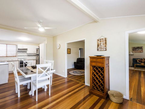 Salt Water Cottage - Accommodation Australia 1