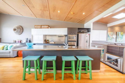 Saltwater 5 - Sleeps 8 - Close To Main Beach - Accommodation Australia 1