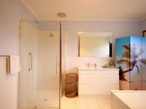 Salty Air Apartments Kingscote Kangaroo Island - Local Tourism 2