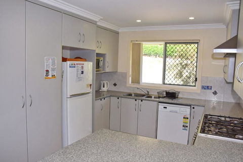 Salty Kisses - Bring Your Own Linen. - Accommodation Australia 2