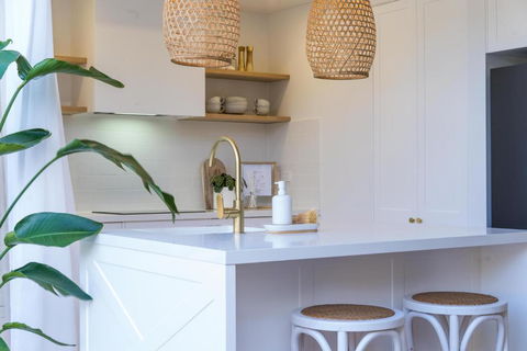 SALTY PALMS By The Sea - TWO - Accommodation Australia 2