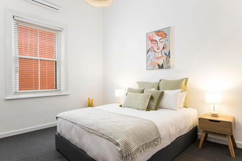 Salty Pines - 3BR House Glenelg South - Accommodation Australia 2