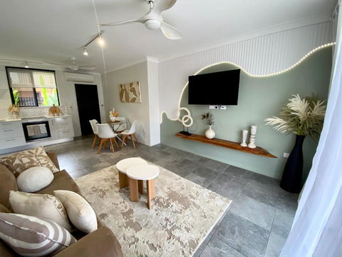 San Antone Luxury In The CBD - Accommodation Australia 0
