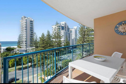 San Mateo On Broadbeach - Accommodation Australia 2