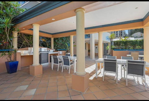 San Mateo On Broadbeach - Accommodation Australia 1