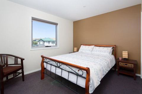 San Remo Views - Accommodation Australia 3