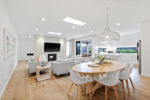 Sanctuary Of Hope By Ready Set Stay - Cowes - Local Tourism 2