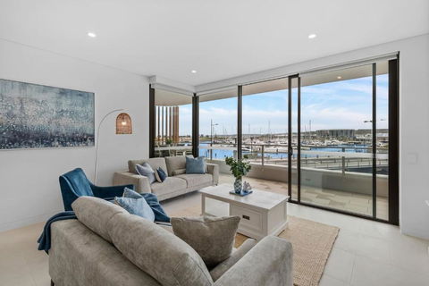 Sailview Escape - A Tranquil Marina Hideaway - Local Tourism 0