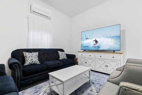 Sandown Beachside Cottage - Accommodation Australia 1