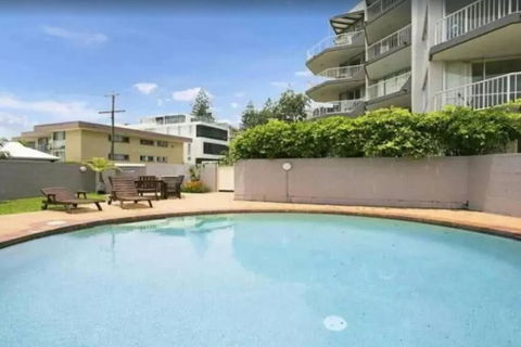 Sandown - Hosted By Burleigh Letting - Local Tourism 0