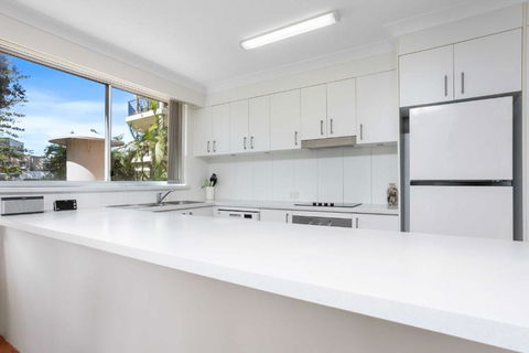 Sandown - Hosted By Burleigh Letting - Local Tourism 3