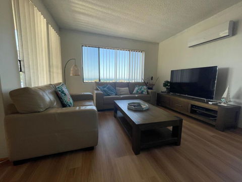 Sandpebbles 1 Pebbly Beach - Local Tourism 0