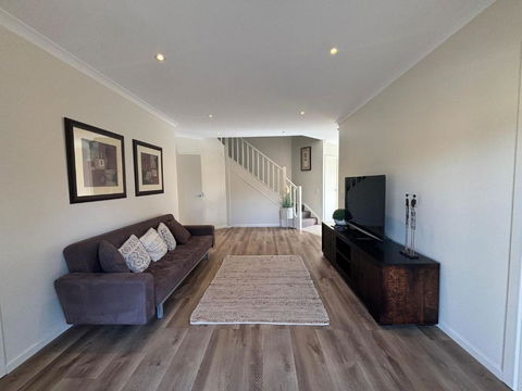 Sandpiper 10 - Close To Town And Beach - Accommodation Australia 2