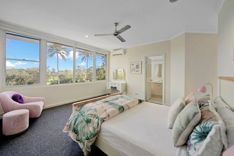 Sandy Cove @ Royle Palms - Australia Shopping 1