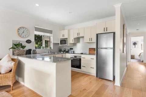 Sandy Days - Accommodation Australia 3