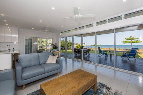 Sandy Decks - Accommodation Australia 2