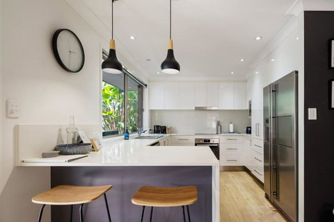 Sandy Dunes Retreat Pet-Friendly Wurtulla Home - Australia Shopping 3