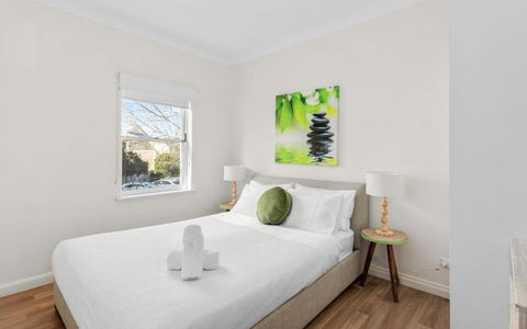 SEA BREEZE @ Smugglers Inn - Accommodation Australia 0