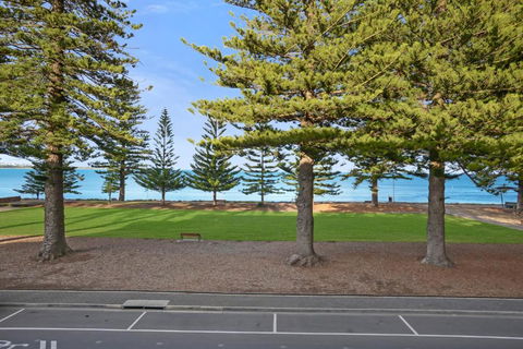 SEABREEZE At Victor Harbor - Accommodation Australia 1