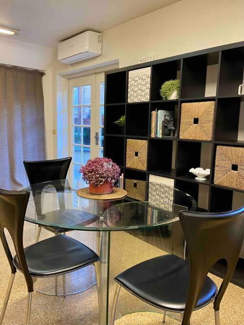 Spacious Self-Contained Guest Suite - Accommodation Australia 3
