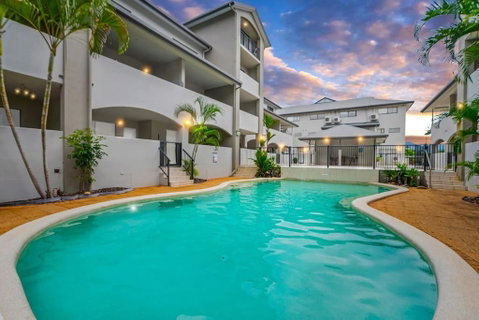 Terraces On Martyn - A Breezy Tropical Pool Retreat - Accommodation Australia 0