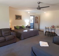 Beachport Motor Inn - Accommodation Australia