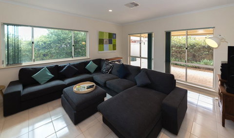 Beachside At Normanville - 7 Ronald Street - Australia Shopping 0