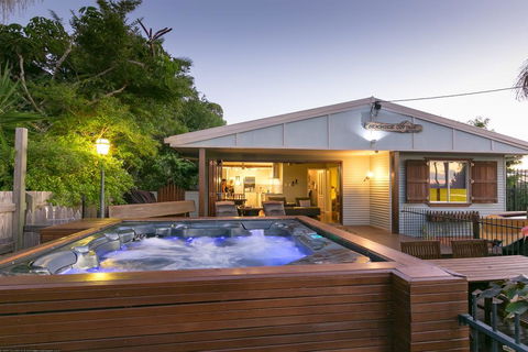 Beachside Cottages - Australia Shopping 0