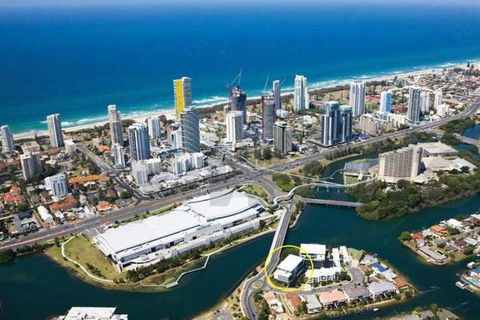 Beachside Neptune Resort Apt Upgraded! - Accommodation Australia 3